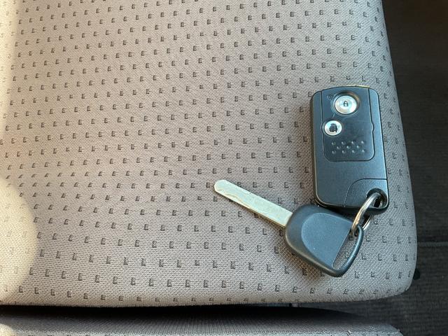 ライフ パステル　ナビ　ＥＴＣ　バックカメラ　オートエアコン　ハロゲンヘッドライト　電動格納ミラー　パワステ　スマートキー　モデューロアルミホイール　エアバッグ（32枚目）