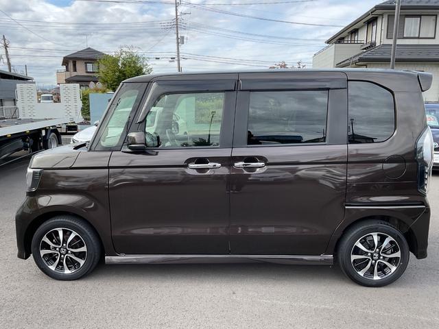 N-BOXカスタム G・Lホンダセンシング ナビ ETC 前後ドラレコ Bカメラ LEDヘッドライト&フォグランプ 片側電動スライドドア サイド&カーテンエアバック 車線逸脱警報装置 クルコン シートヒーター オートライト オートハイビーム(3枚目)