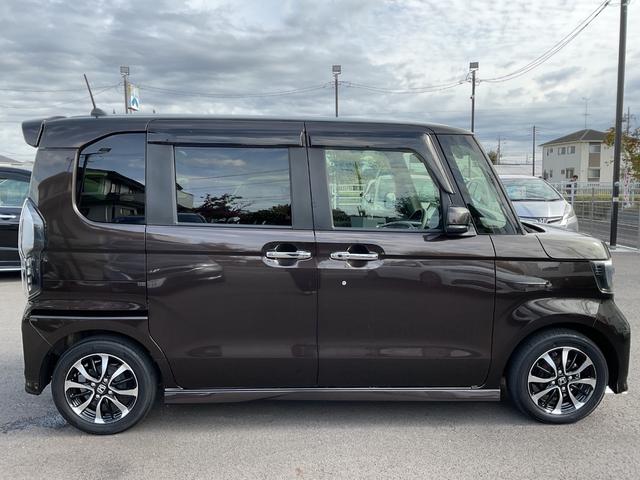 N-BOXカスタム G・Lホンダセンシング ナビ ETC 前後ドラレコ Bカメラ LEDヘッドライト&フォグランプ 片側電動スライドドア サイド&カーテンエアバック 車線逸脱警報装置 クルコン シートヒーター オートライト オートハイビーム(7枚目)