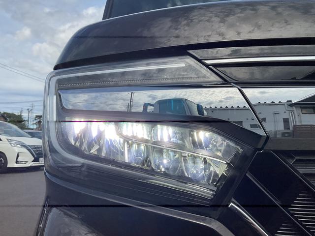 N-BOXカスタム G・Lホンダセンシング ナビ ETC 前後ドラレコ Bカメラ LEDヘッドライト&フォグランプ 片側電動スライドドア サイド&カーテンエアバック 車線逸脱警報装置 クルコン シートヒーター オートライト オートハイビーム(12枚目)