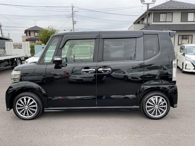 N-BOXカスタム G ターボSSパッケージ ナビ ETC バックカメラ 両側電動スライドドア 前後ドラレコ クルコン サイド&カーテンエアバック ディスチャージヘッドライト フォグランプ ターボ スマートキー 衝突被害軽減ブレーキ(3枚目)