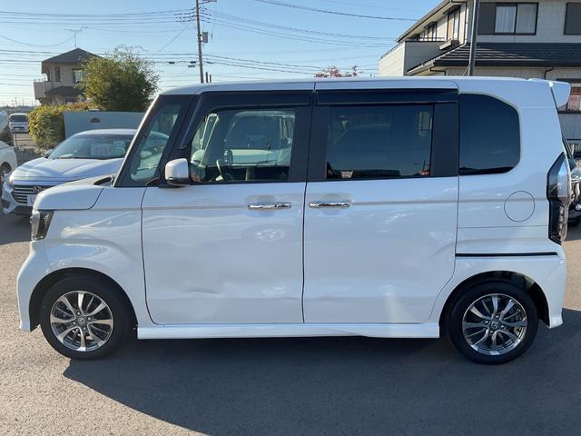 Ｎ－ＢＯＸカスタム Ｌ　ナビ　前後ドラレコ　Ｂカメラ　ＬＥＤヘッド　サイド＆カーテンエアバック　クルコン　シートヒーター　衝突安全ボディ　車線逸脱警報装置　スマートキー　オートハイビーム　障害物センサー　片側電動スライドドア（3枚目）