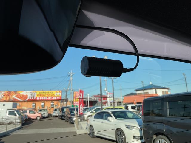 Ｎ－ＢＯＸカスタム Ｌ　ナビ　前後ドラレコ　Ｂカメラ　ＬＥＤヘッド　サイド＆カーテンエアバック　クルコン　シートヒーター　衝突安全ボディ　車線逸脱警報装置　スマートキー　オートハイビーム　障害物センサー　片側電動スライドドア（24枚目）