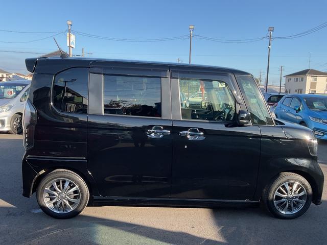 Ｎ－ＢＯＸカスタム Ｌ　ナビ　バックカメラ　前後ドラレコ　両側電動スライドドア　サイド＆カーテンエアバック　ＬＥＤヘッド＆フォグランプ　クルコン　オートライト　シートヒーター　車線逸脱警報装置　障害物センサー　衝突安全ボディ（7枚目）