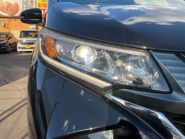 フリード Ｇ・ホンダセンシング　ナビ　ＥＴＣ　バックカメラ　両側電動スライドドア　サイド＆カーテンエアバック　追突被害軽減ブレーキ　車線逸脱警報システム　追突安全ボディ　リア席モニター　スマートキー　　クルコン　ＬＥＤヘッドライト（12枚目）