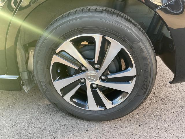 フリード Ｇ・ホンダセンシング　ナビ　ＥＴＣ　バックカメラ　両側電動スライドドア　サイド＆カーテンエアバック　追突被害軽減ブレーキ　車線逸脱警報システム　追突安全ボディ　リア席モニター　スマートキー　　クルコン　ＬＥＤヘッドライト（16枚目）