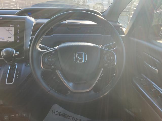 フリード Ｇ・ホンダセンシング　ナビ　ＥＴＣ　バックカメラ　両側電動スライドドア　サイド＆カーテンエアバック　追突被害軽減ブレーキ　車線逸脱警報システム　追突安全ボディ　リア席モニター　スマートキー　　クルコン　ＬＥＤヘッドライト（20枚目）