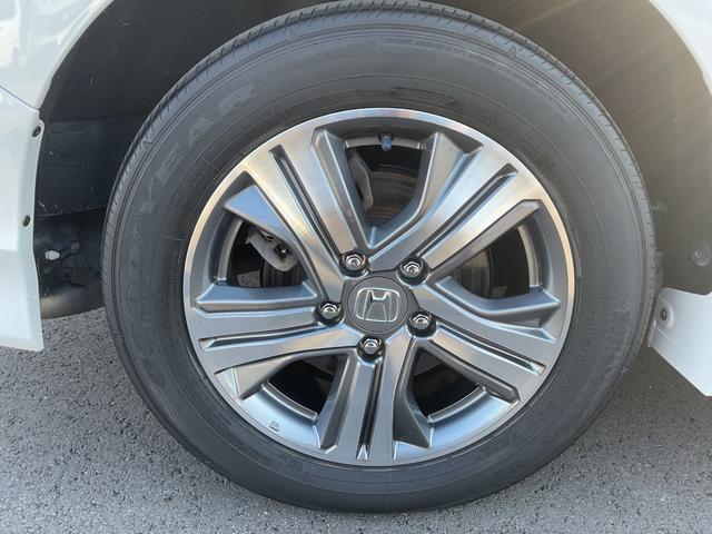 ステップワゴンスパーダ ｅ：ＨＥＶスパーダ　Ｇ・ＥＸ　ホンダセンシング　ナビ　ＥＴＣ２．０　バックカメラ　前後ドラレコ　ＬＥＤヘッドライト＆フォグランプ　両側電動スライドドア　サイド＆カーテンエアバック　クルコン　衝突被害軽減ブレーキ　リア席モニター　レーンキープアシスト（16枚目）