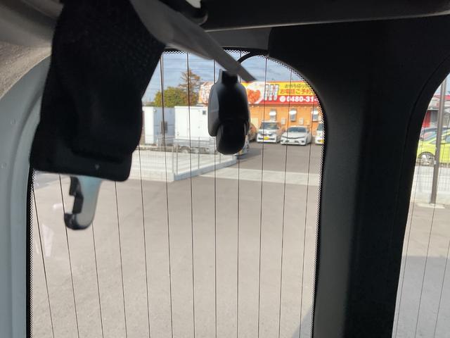 ステップワゴンスパーダ ｅ：ＨＥＶスパーダ　Ｇ・ＥＸ　ホンダセンシング　ナビ　ＥＴＣ２．０　バックカメラ　前後ドラレコ　ＬＥＤヘッドライト＆フォグランプ　両側電動スライドドア　サイド＆カーテンエアバック　クルコン　衝突被害軽減ブレーキ　リア席モニター　レーンキープアシスト（26枚目）