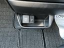 インパネ中央下部には、ＵＳＢ、シガーソケットと収納スペースがございます♪