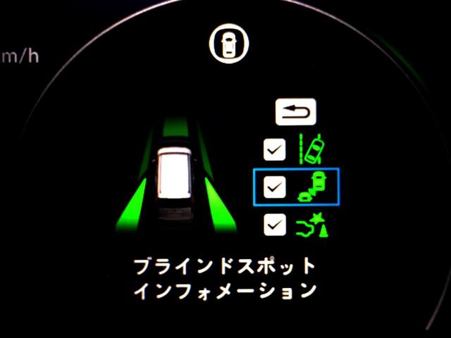 ステップワゴン ｅ：ＨＥＶスパーダ　／ＨＤＭＩ・純正ナビＴＶ／バックカメラ／ハーフレザーオットマン／シートヒーター／両電動ドア／電動リアゲート／ホンダセンシング／ルーフスポイラー／全列ＵＳＢ／１オナ／記録簿／禁煙車／新車保証継承（32枚目）