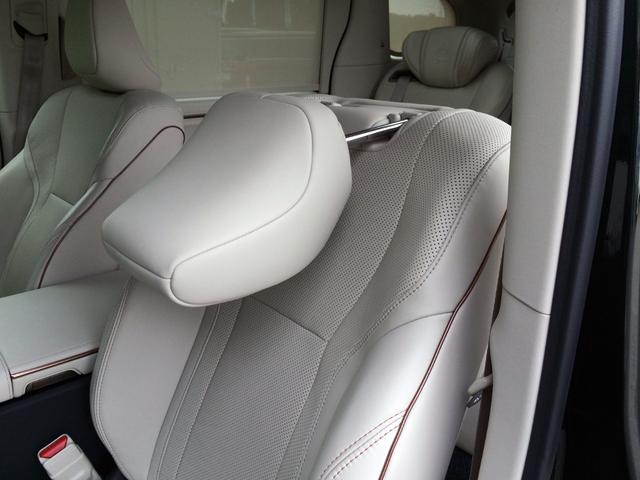 ＬＭ ＬＭ５００ｈ　バージョンＬ　／マークレビンソン／ツインモニター／全周囲カメラ／ユニバーサルステップ／本革マッサージシート／シートエアコン／マルチオペレーションパネル／ムーンルーフ／インナーミラー／３列６人／全国１年保証（15枚目）