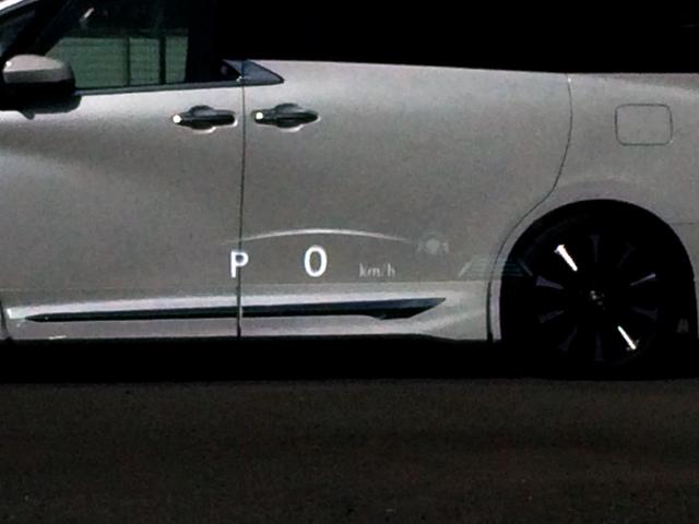 ＬＭ ＬＭ５００ｈ　エグゼクティブ　／モデリスタフルエアロ／フルパーテーション／４８インチモニター／冷蔵庫／シューズラック／本革リラクゼーション・マッサージシート／ユニバーサルステップ／マクレビ／４人／東京１オナ／記録簿／禁煙／１年保証（60枚目）