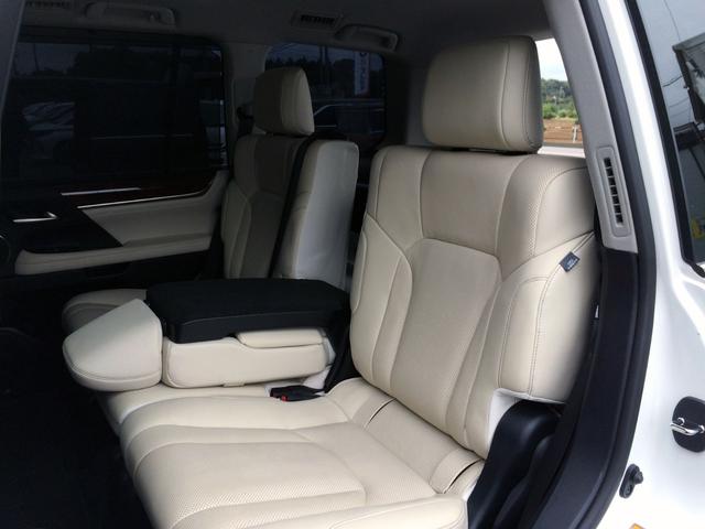 ＬＸ ＬＸ５７０　／モデリスタエアロ／純正ナビ／リアエンターテイメント後席モニター／全周囲カメラ／マークレビンソン／クールボックス／サンルーフ／本革／電動ゲート／ハイトコントロール／１オナ／記録簿／禁煙／全国１年保証（16枚目）
