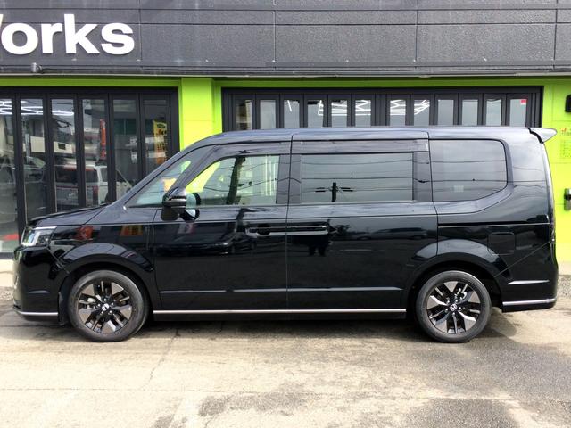 ステップワゴン e:HEVスパーダ /純正11.4インチナビ/純正フリップダウンモニター/バックカメラ/前後ドラレコ/ハーフレザーオットマンシート/シートヒーター/両電動ドア/電動リアゲート/USBポート/禁煙車/全国1年保証(23枚目)