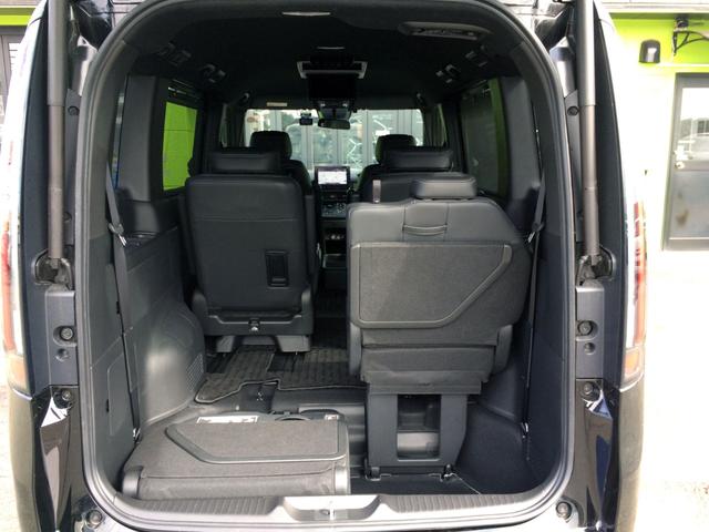 ステップワゴン e:HEVスパーダ /純正11.4インチナビ/純正フリップダウンモニター/バックカメラ/前後ドラレコ/ハーフレザーオットマンシート/シートヒーター/両電動ドア/電動リアゲート/USBポート/禁煙車/全国1年保証(45枚目)