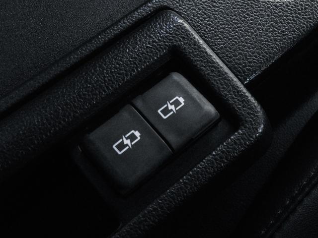 ノア ハイブリッドS-Z /モデリスタ・フルエアロ/ハーフレザーオットマンシート/シートヒーター/デジタルインナーミラー/純正10.5インチナビ/フリップダウンモニター/Bカメラ/両電動ドア/電動リアゲート/禁煙/全国3年保証(19枚目)