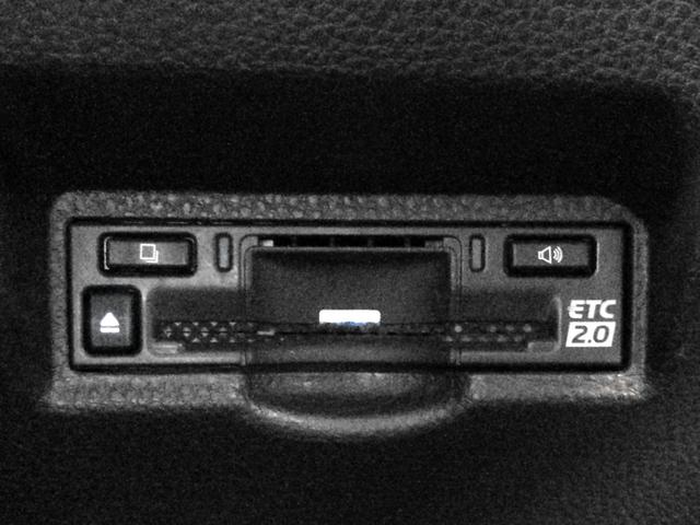 ノア ハイブリッドS-Z /モデリスタ・フルエアロ/ハーフレザーオットマンシート/シートヒーター/デジタルインナーミラー/純正10.5インチナビ/フリップダウンモニター/Bカメラ/両電動ドア/電動リアゲート/禁煙/全国3年保証(45枚目)