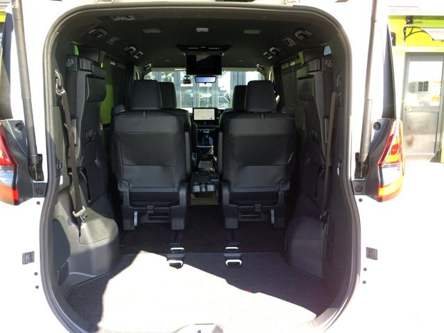 ノア ハイブリッドS-Z /モデリスタ・フルエアロ/ハーフレザーオットマンシート/シートヒーター/デジタルインナーミラー/純正10.5インチナビ/フリップダウンモニター/Bカメラ/両電動ドア/電動リアゲート/禁煙/全国3年保証(51枚目)