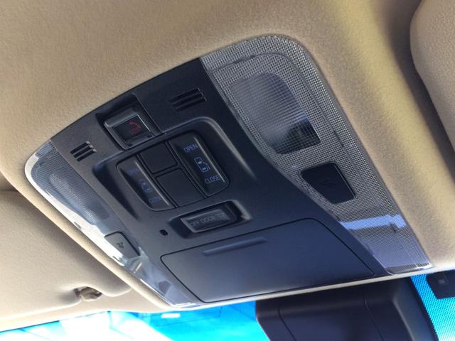 アルファード 2.5X /4WD/メーカー純正10インチナビTV/純正フリップダウンモニター/バックカメラ/DVDユニット/両電動ドア/プリクラッシュ/レーダークルーズ/障害物センサー/8人/寒冷地仕様/禁煙車/全国1年保証(5枚目)