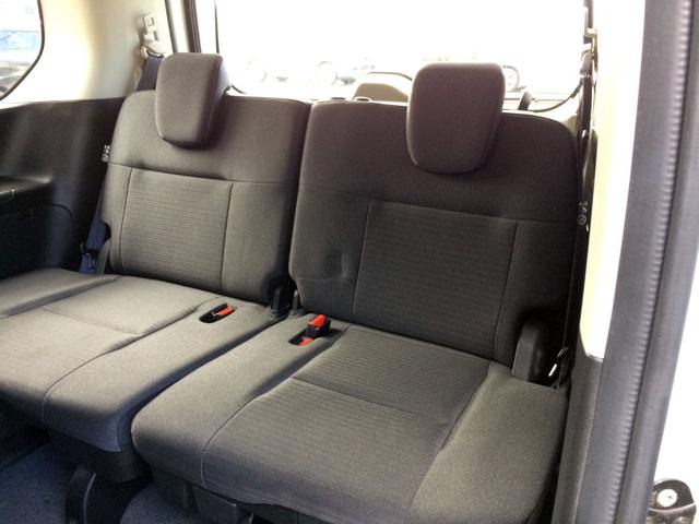 セレナ ｅ－パワー　ハイウェイスターＶ　／メーカー純正ナビ／フリップダウンモニター／全周囲カメラ／デジタルインナーミラー／プロパイロット／ＳＯＳコール／エマージェンシーブレーキ／純正ＦＲドラレコ／両電動ドア／禁煙車／全国１年保証（13枚目）