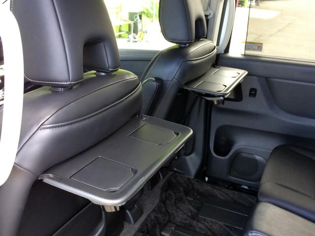 セレナ ｅ－パワー　ハイウェイスターＶ　／メーカー純正ナビ／フリップダウンモニター／全周囲カメラ／デジタルインナーミラー／プロパイロット／ＳＯＳコール／エマージェンシーブレーキ／純正ＦＲドラレコ／両電動ドア／禁煙車／全国１年保証（15枚目）