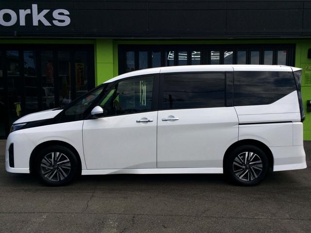 セレナ ｅ－パワー　ハイウェイスターＶ　／メーカー純正ナビ／フリップダウンモニター／全周囲カメラ／デジタルインナーミラー／プロパイロット／ＳＯＳコール／エマージェンシーブレーキ／純正ＦＲドラレコ／両電動ドア／禁煙車／全国１年保証（27枚目）