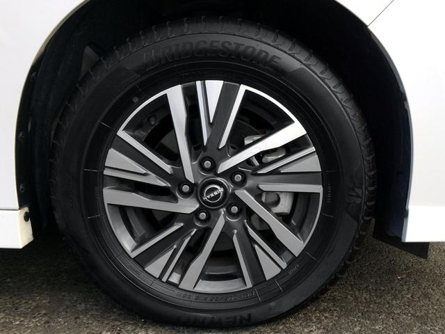 セレナ ｅ－パワー　ハイウェイスターＶ　／メーカー純正ナビ／フリップダウンモニター／全周囲カメラ／デジタルインナーミラー／プロパイロット／ＳＯＳコール／エマージェンシーブレーキ／純正ＦＲドラレコ／両電動ドア／禁煙車／全国１年保証（50枚目）