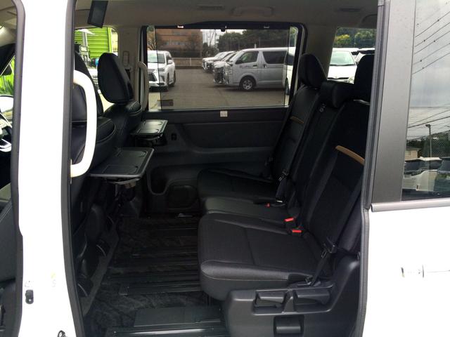 セレナ e-パワー ハイウェイスターV /メーカー純正ナビ/フリップダウンモニター/全周囲カメラ/デジタルインナーミラー/プロパイロット/SOSコール/エマージェンシーブレーキ/純正FRドラレコ/両電動ドア/禁煙車/全国1年保証(7枚目)