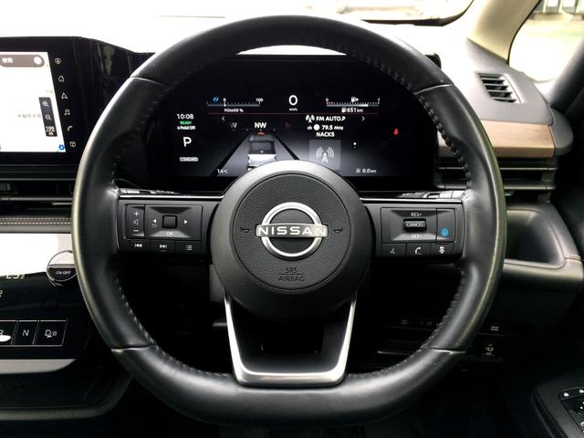 セレナ e-パワー ハイウェイスターV /メーカー純正ナビ/フリップダウンモニター/全周囲カメラ/デジタルインナーミラー/プロパイロット/SOSコール/エマージェンシーブレーキ/純正FRドラレコ/両電動ドア/禁煙車/全国1年保証(30枚目)