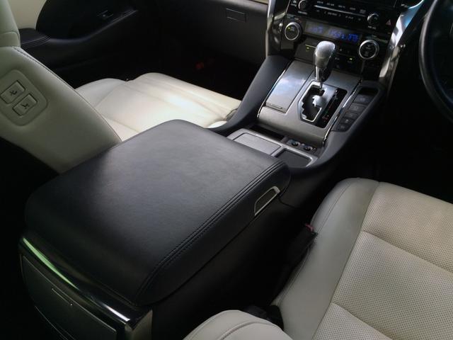 ヴェルファイア 3.5エグゼクティブラウンジZ /4WD/TRDフルエアロ&4本マフラー/Wサンルーフ/インナーミラー/3眼シーケンシャル/JBLツインモニター/全周囲カメラ/白革/シートエアコン/埼玉1オナ/記録簿/禁煙車/全国1年保証(51枚目)