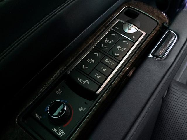 アルファード 3.5エグゼクティブラウンジ /4WD/モデリスタ・フルエアロ/Wサンルーフ/3眼シーケンシャル/デジタルインナーミラー/JBLツインモニター/全周囲カメラ/黒革/シートエアコン/両電動ドア/電動ゲート/ドラレコ/禁煙車/1年保証(16枚目)