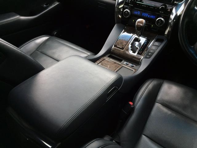 アルファード 3.5エグゼクティブラウンジ /4WD/モデリスタ・フルエアロ/Wサンルーフ/3眼シーケンシャル/デジタルインナーミラー/JBLツインモニター/全周囲カメラ/黒革/シートエアコン/両電動ドア/電動ゲート/ドラレコ/禁煙車/1年保証(49枚目)