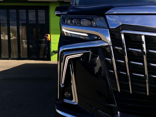 アルファードハイブリッド エグゼクティブラウンジS /モデリスタ・フルエアロ/シグネチャーイルミ/メッキパーツ/Wサンルーフ/JBLツインモニター/全周囲カメラ/インナーミラー/黒革/シートエアコン/3眼シーケンシャル/関東1オナ/記録簿/全国1年保証(7枚目)