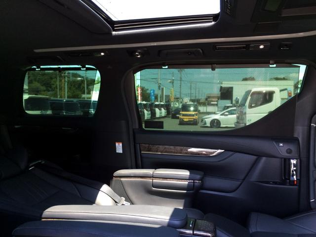 アルファードハイブリッド エグゼクティブラウンジS /モデリスタ・フルエアロ/シグネチャーイルミ/メッキパーツ/Wサンルーフ/JBLツインモニター/全周囲カメラ/インナーミラー/黒革/シートエアコン/3眼シーケンシャル/関東1オナ/記録簿/全国1年保証(24枚目)