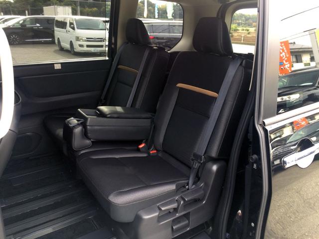 セレナ e-パワー ハイウェイスターV /純正FRエアロ/メーカー純正ナビ/フリップダウンモニター/全周囲カメラ/プロパイロット/SOSコール/エマブレ/インナーミラー/両電動ドア/純正FRドラレコ/埼玉1オナ/記録簿/禁煙車/保証継承(12枚目)