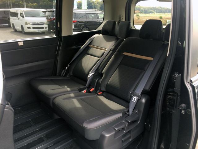 セレナ e-パワー ハイウェイスターV /純正FRエアロ/メーカー純正ナビ/フリップダウンモニター/全周囲カメラ/プロパイロット/SOSコール/エマブレ/インナーミラー/両電動ドア/純正FRドラレコ/埼玉1オナ/記録簿/禁煙車/保証継承(14枚目)