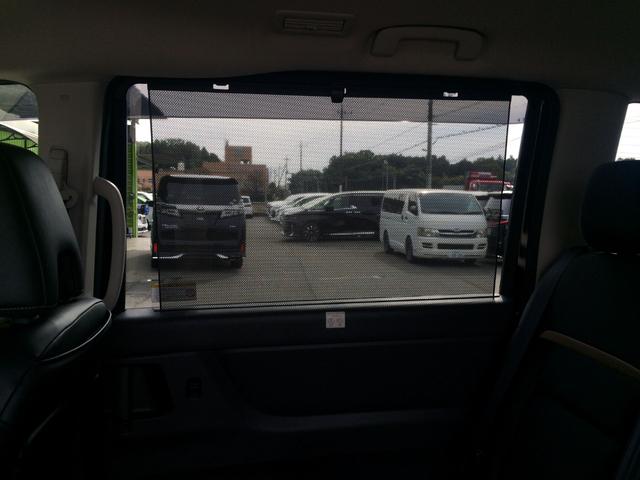 セレナ e-パワー ハイウェイスターV /純正FRエアロ/メーカー純正ナビ/フリップダウンモニター/全周囲カメラ/プロパイロット/SOSコール/エマブレ/インナーミラー/両電動ドア/純正FRドラレコ/埼玉1オナ/記録簿/禁煙車/保証継承(16枚目)