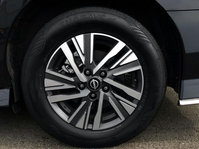 セレナ e-パワー ハイウェイスターV /純正FRエアロ/メーカー純正ナビ/フリップダウンモニター/全周囲カメラ/プロパイロット/SOSコール/エマブレ/インナーミラー/両電動ドア/純正FRドラレコ/埼玉1オナ/記録簿/禁煙車/保証継承(54枚目)