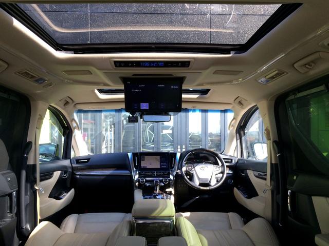 アルファードハイブリッド エグゼクティブラウンジ　／Ｗサンルーフ／ＪＢＬツインモニター／全周囲カメラ／パーキングアシスト／前後ドラレコ／本革エグゼクティブメモリパワーシート／シートエアコン／デジタルインナーミラー／東京１オナ／記録簿／禁煙／１年保証（2枚目）