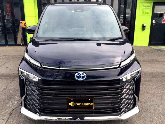 明るく白いＬＥＤヘッドライト搭載ですので、夜間の運転も安心です！