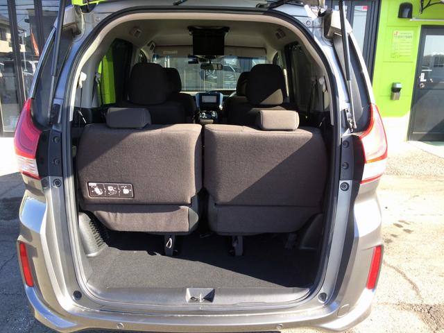 フリードハイブリッド ハイブリッド・Gホンダセンシング /4WD/HDMI・カロッツェリアSDナビTV/フリップダウンモニター/バックカメラ/シートヒーター/両電動ドア/ホンダセンシング/Fドラレコ/ETC/スマキー/1オナ/禁煙車/全国1年保証(27枚目)