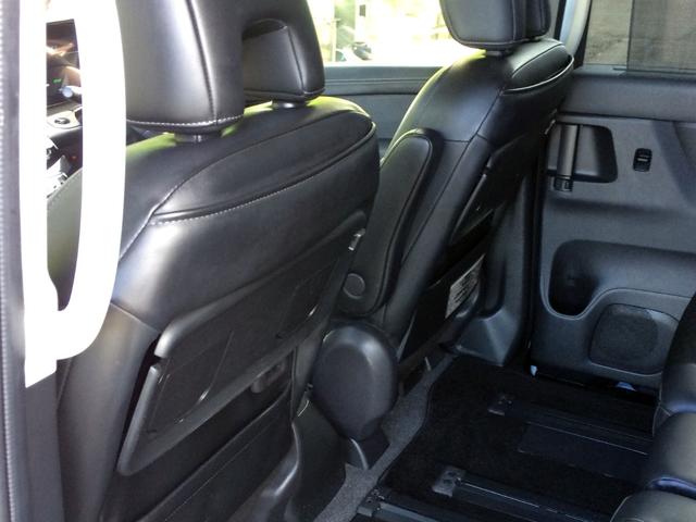 セレナ ｅ－パワー　ハイウェイスターＶ　／ブラックツートンルーフ／メーカー純正ナビ／純正フリップダウンモニター／全周囲カメラ／両電動ドア／防水シート／シートヒーター／プロパイロット／インナーミラー／関東１オナ／記録簿／禁煙車／全国１年保証（25枚目）