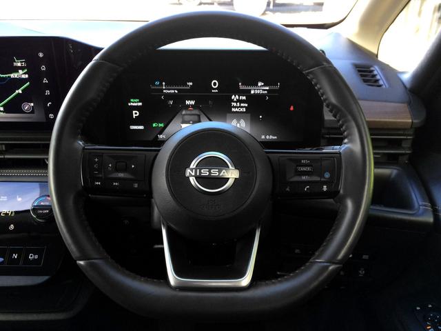 セレナ ｅ－パワー　ハイウェイスターＶ　／ブラックツートンルーフ／メーカー純正ナビ／純正フリップダウンモニター／全周囲カメラ／両電動ドア／防水シート／シートヒーター／プロパイロット／インナーミラー／関東１オナ／記録簿／禁煙車／全国１年保証（33枚目）