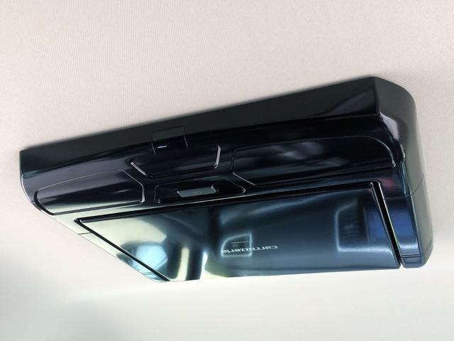 使用しない時はスリムに格納できますので、後方の視界のジャマにもなりませんね！