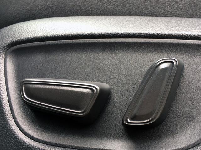 アルファードハイブリッド Ｚ　／４ＷＤ／トヨタ純正１４インチナビＴＶ／フリップダウンモニター／全周囲カメラ／ユニバーサルステップ／黒革／シートエアコン／寒冷地仕様／カロッツェリア前後ドラレコ／１オナ／記録簿／禁煙車／新車保証継承（22枚目）