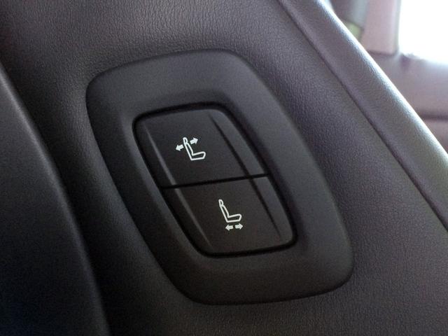 アルファードハイブリッド Ｚ　／４ＷＤ／トヨタ純正１４インチナビＴＶ／フリップダウンモニター／全周囲カメラ／ユニバーサルステップ／黒革／シートエアコン／寒冷地仕様／カロッツェリア前後ドラレコ／１オナ／記録簿／禁煙車／新車保証継承（23枚目）