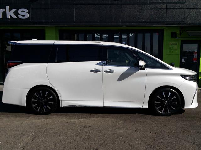 アルファードハイブリッド エグゼクティブラウンジ　／純正オプション１９ＡＷ／左右独立ムーンルーフ／ＪＢＬ１４インチナビＴＶ／フリップダウンモニター／全周囲カメラ／黒革／２列目マッサージチェア＆マルチオペレーションパネル／前後ドラレコ／禁煙／保証継承（29枚目）