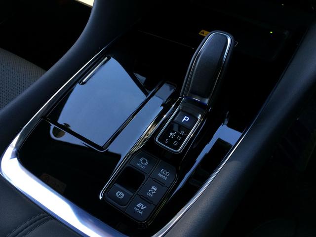 アルファードハイブリッド エグゼクティブラウンジ　／純正オプション１９ＡＷ／左右独立ムーンルーフ／ＪＢＬ１４インチナビＴＶ／フリップダウンモニター／全周囲カメラ／黒革／２列目マッサージチェア＆マルチオペレーションパネル／前後ドラレコ／禁煙／保証継承（33枚目）