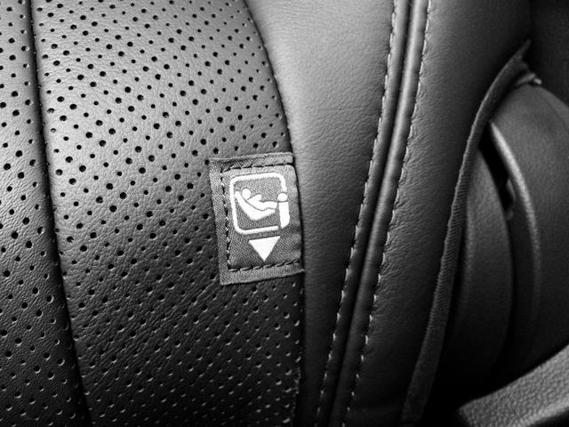 アルファードハイブリッド エグゼクティブラウンジ　／純正オプション１９ＡＷ／左右独立ムーンルーフ／ＪＢＬ１４インチナビＴＶ／フリップダウンモニター／本革／２列目マッサージチェア＆マルチオペレーションパネル／東京１オナ／記録簿／禁煙車／新車保証継承（59枚目）